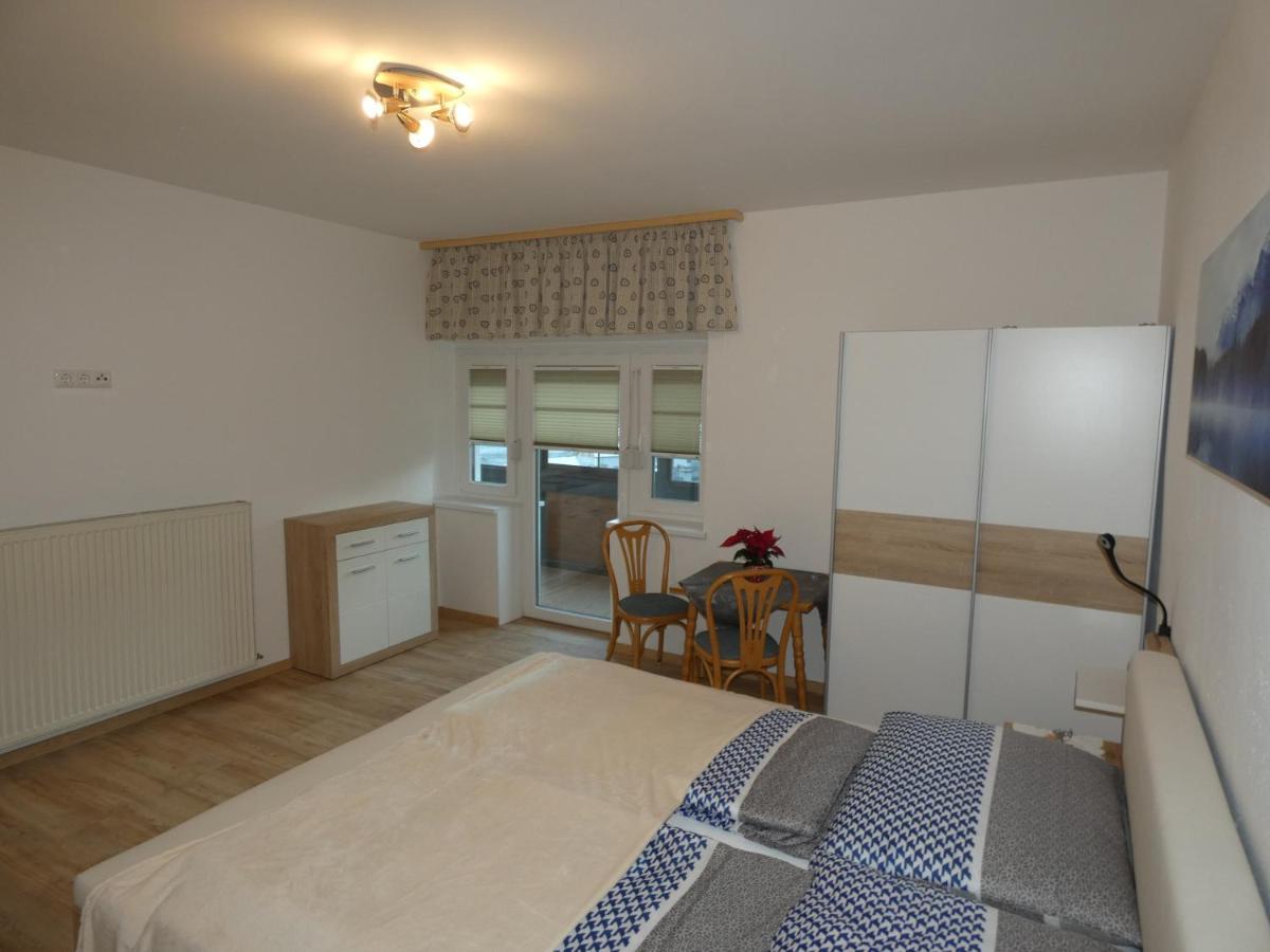 Gaestezimmer Gombotz Etmissl Extérieur photo