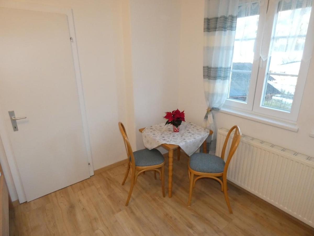 Gaestezimmer Gombotz Etmissl Extérieur photo