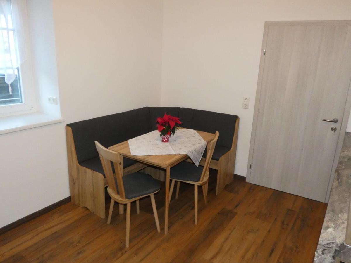 Gaestezimmer Gombotz Etmissl Extérieur photo